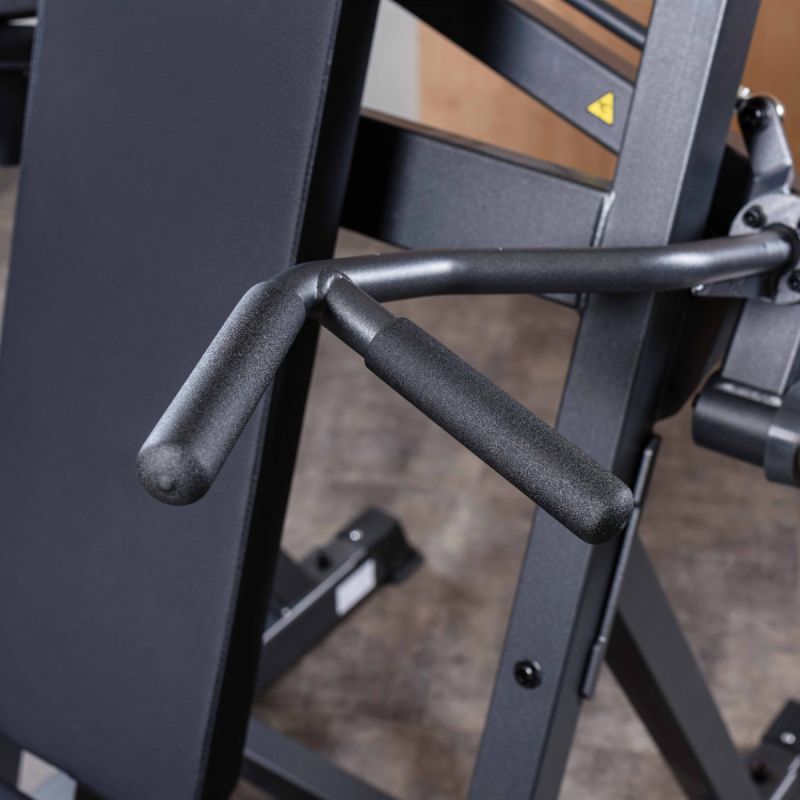 A804 Жим от плеч X-Cross