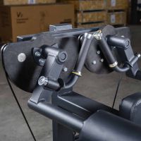 A2005 Дельт-машина. Стек 100 кг