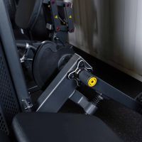 U3001D (E5001) Сгибание ног лежа. Стек 94 кг