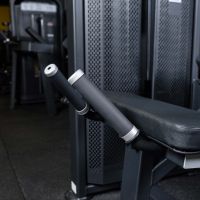 U3001D (E5001) Сгибание ног лежа. Стек 94 кг